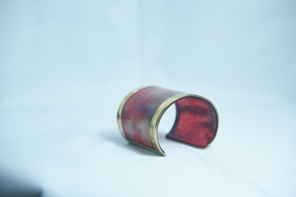 Vintage Red Horn & Brass Cuff Bracelet – Handmade Tuareg Style