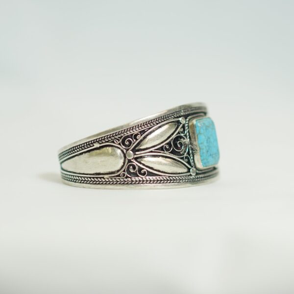 Handcrafted Moroccan Turquoise Ring – Bold Heritage in Sterling Silver