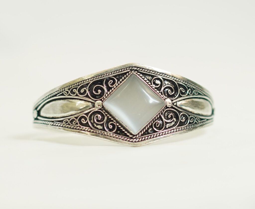 Handcrafted Moroccan Cuff Bracelet – Sterling Elegance with Heritage Spirit