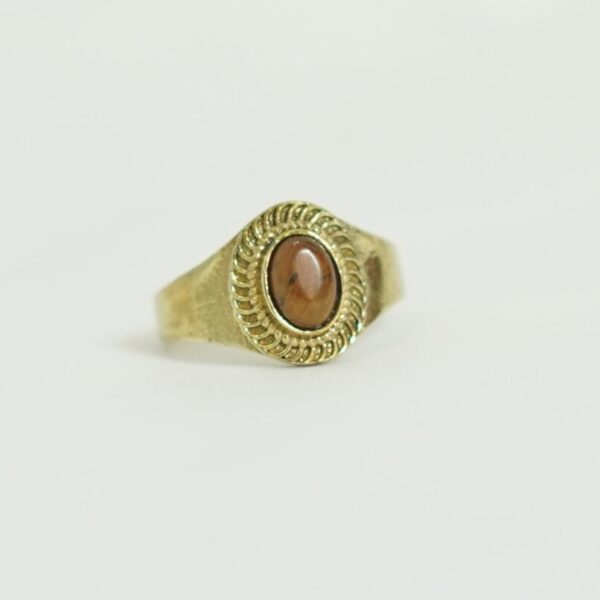 Handmade Bronze Ring with Oval Stone – Boho Moroccan Heritage