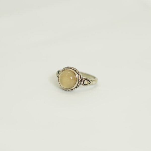 Handcrafted Silver Ring with Beige Gemstone – Vintage Berber Design