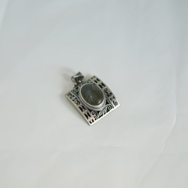 Moroccan Pendant – Tribal Necklace of Strength