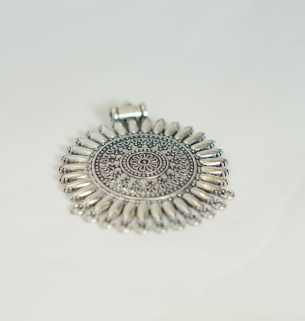 Boho Mandala Sunburst Pendant – Antique Silver Tribal Necklace Charm