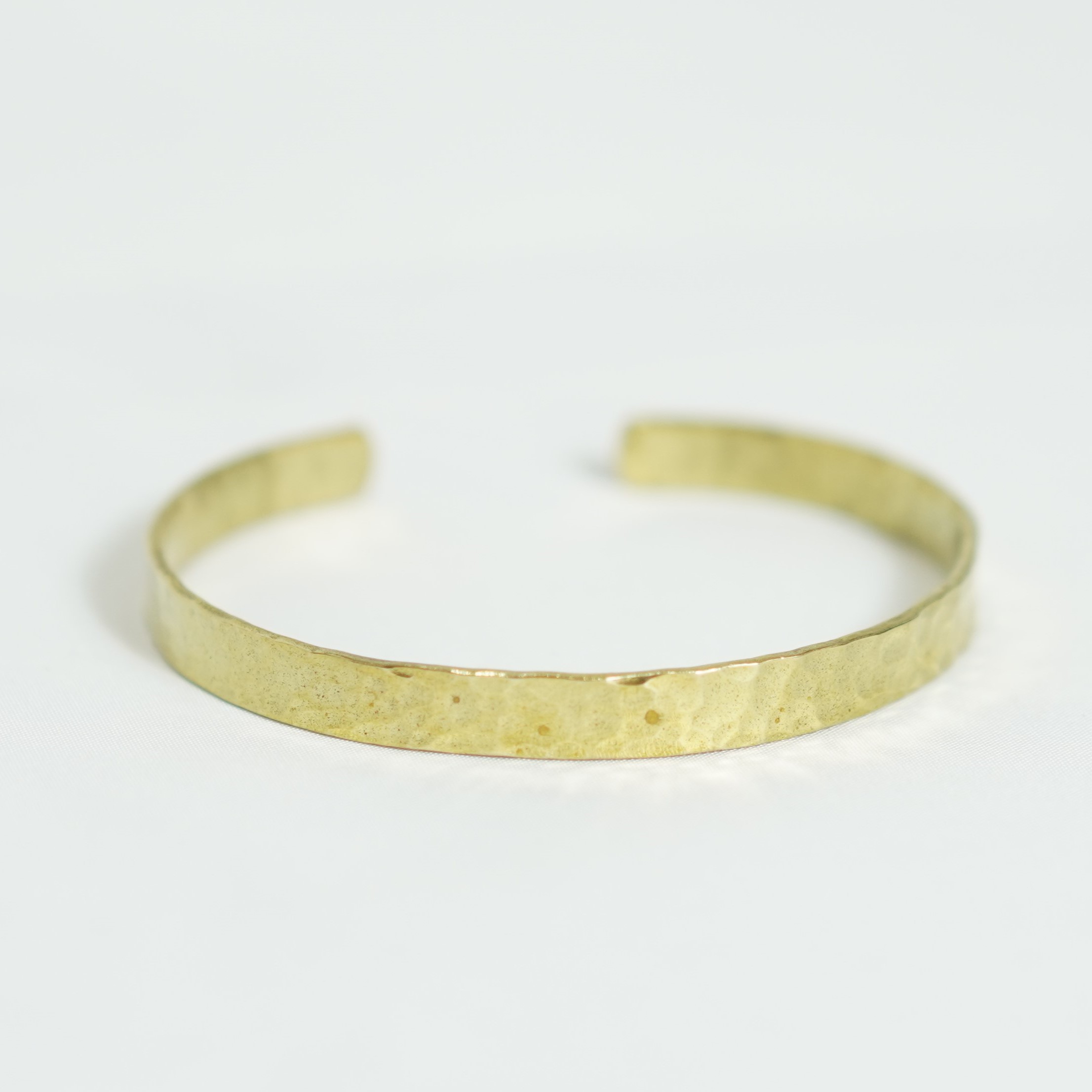 Hammered Brass Cuff Bracelet – Timeless Handmade Minimalist Bangle for Men & Women