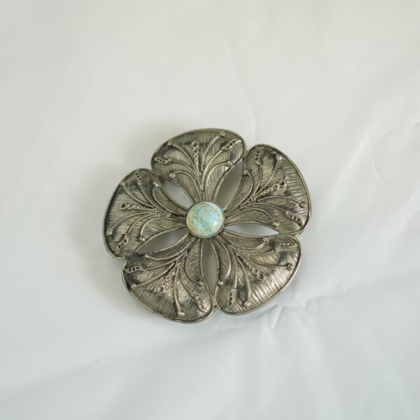 Vintage Flower Brooch – Antique Silver with Turquoise Center