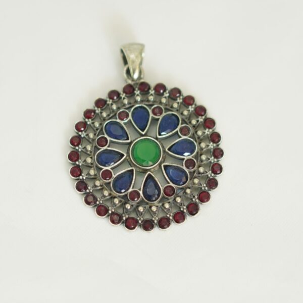 Bohemian Round Pendant – Multicolor Stone Medallion in Antique Silver