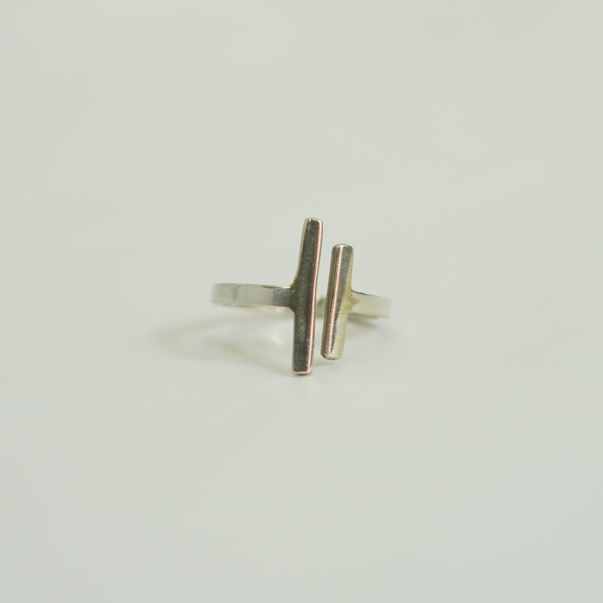 Adjustable Minimalist Silver Ring – Double Vertical Bar Design
