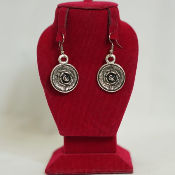 Vintage-Inspired Rose Medallion Earrings – Antique Silver Look